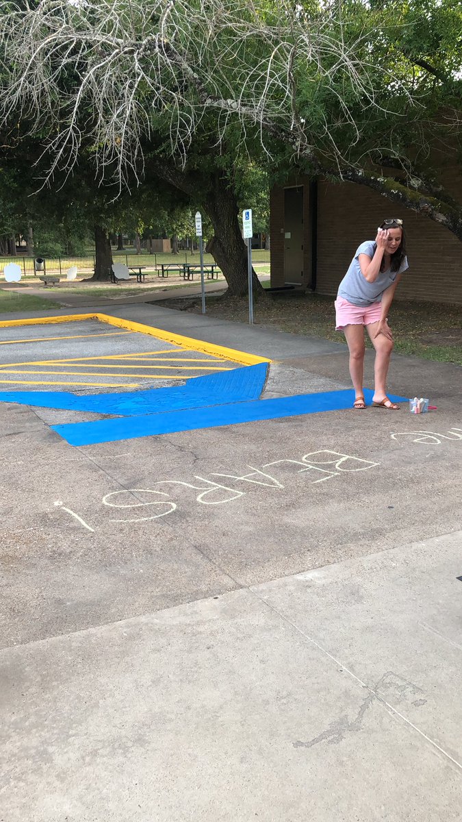 Thank you so much Mrs. Braud for making us feel special on our first week! What a nice surprise ❤️❤️❤️ <a href="/HumbleISD_BBE/">Bear Branch Elem</a>