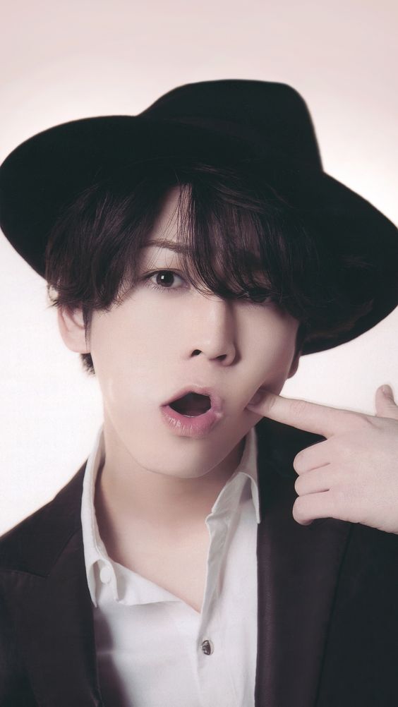 ハット亀梨和也着用