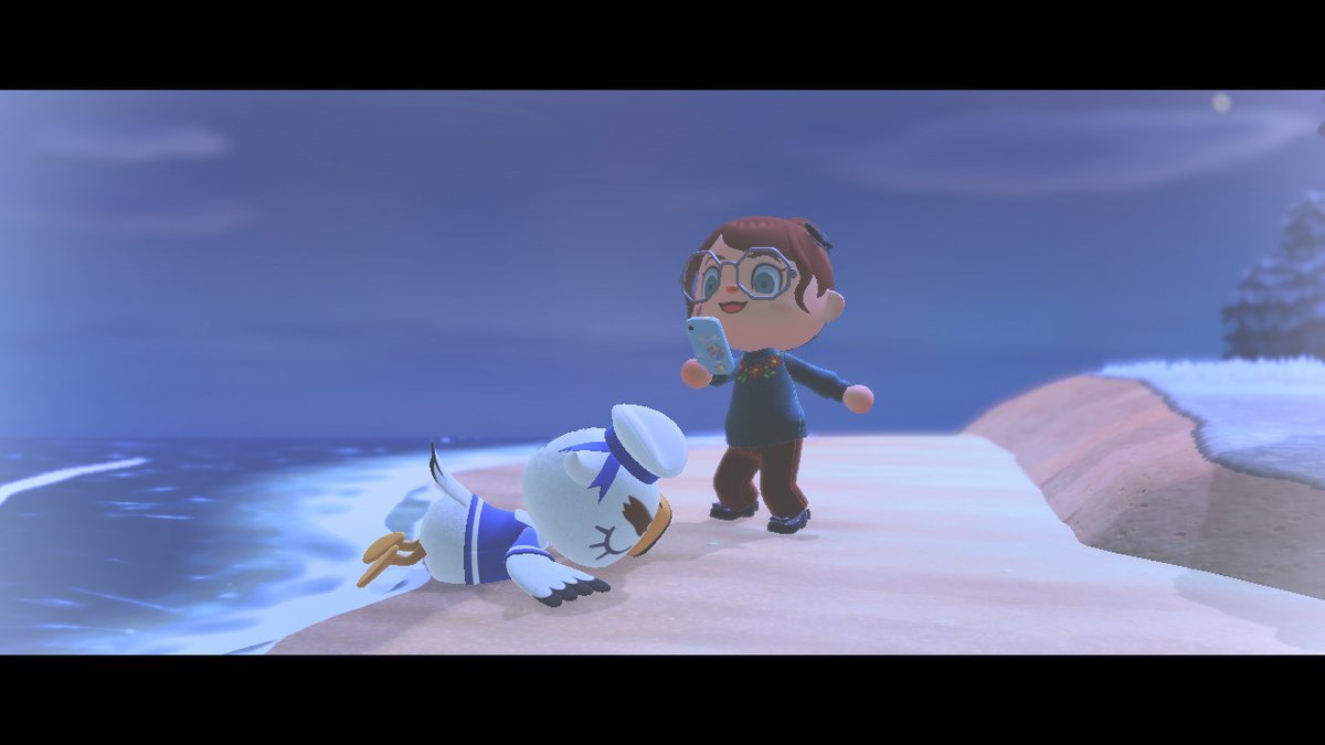 ally ツ tweet media