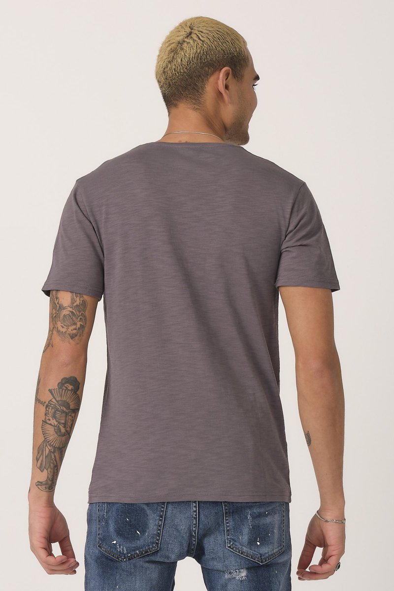 dgacomtr's tweet photo. Gri Bisiklet Yaka T-shirt 
📌 % 100 Pamuk

Kendi Tarzınız Yarat
https://t.co/aVkFTT8U5l

#dga #eticaret #onlinealışveriş #tekstil
#spor #sporgiyim #sweatshirt #tshirt #moda #trend #sanalmağaza. #sporveşık  #farklı  #ürün #yerliüretim #kenditarzınıyarat #gri #gritshst #flamlı https://t.co/Ata5a3q0Eg