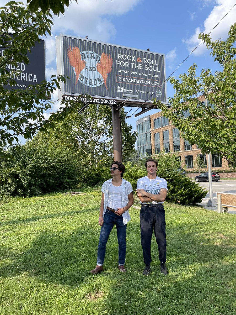 Bird and Byron (@birdandbyron) on Twitter photo 