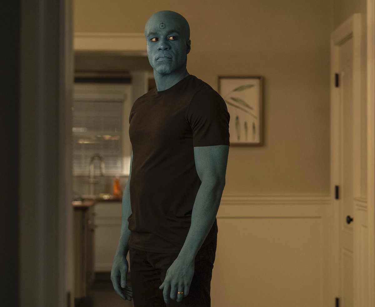 AshWHurst's tweet photo. Not enough people talk about HBO’s Watchmen when it was literally one of the best comic shows ever. https://t.co/vfsMtD6CWB