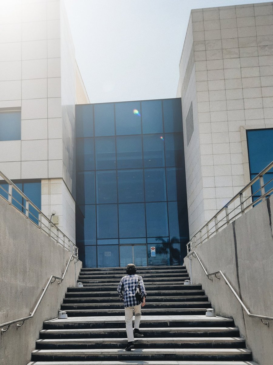 rifkyasat_'s tweet image. instagram.com/p/CSrVfEOteT_/…

#whp_id #whpstaircase_id