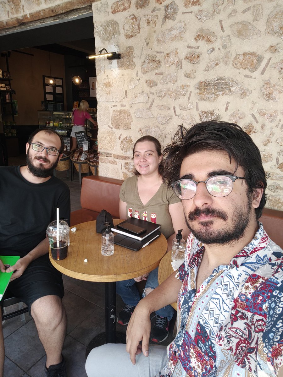 illustramen's tweet image. Şimdi de aramıza ses mühendisi @NullMember  katıldı :))