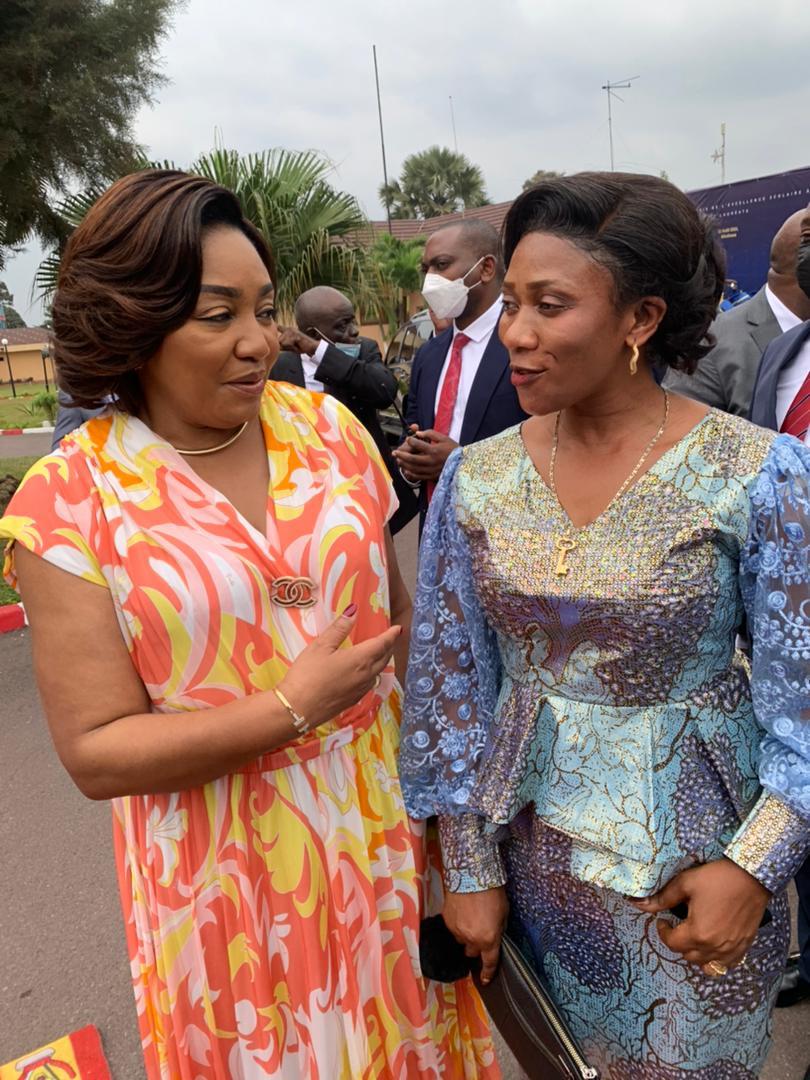 IrMpia's tweet photo. Son excellence Nathalie ngandu fruits de l'udps lualaba dénonce les mouvement de kidnapping des enfants elle demande à la population lualabaise surtout aux parents d'être vigilants https://t.co/dEbw6ges2d
