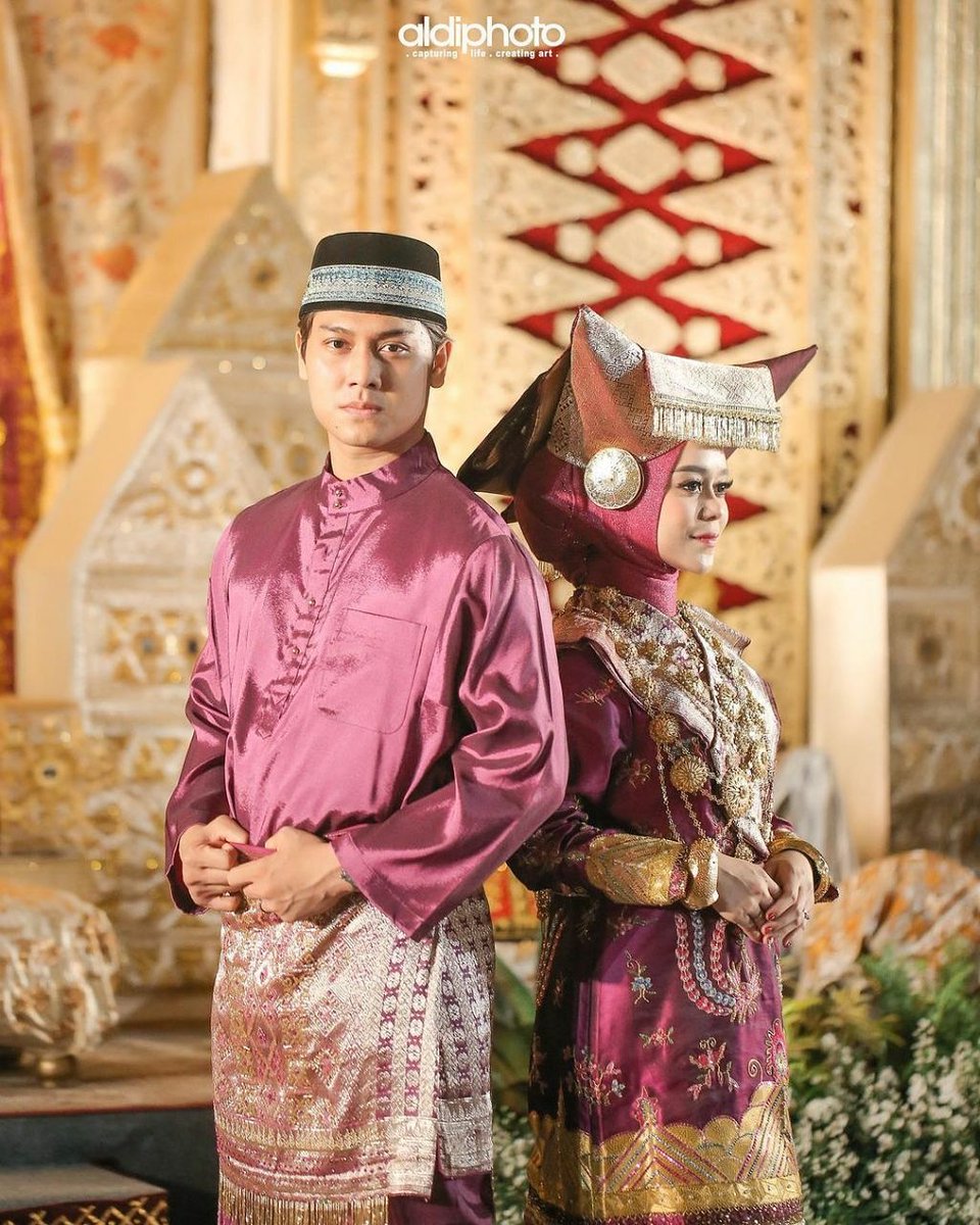 __peewooy tweet media