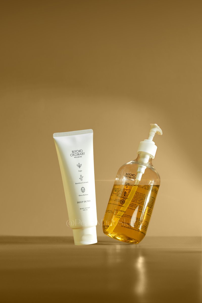 PearlMadeSkin's tweet photo. How To ถ่ายลุคproductเอียงๆ
1 ตั้งกล้องระดับเดียวกับproduct
2 ใช้มือจับ product เอียงตามชอบ
3 ตัดมือออกด้วยphotoshop
tips:ระวังนิ้วไม่ให้บัง product ด้วยเดี๋ยวตอนตัดออกจะแหว่ง
#RetouchWithPMS
BEFORE AFTER
จบหลังกล้อง LR+PS https://t.co/nLJQrYS2Le