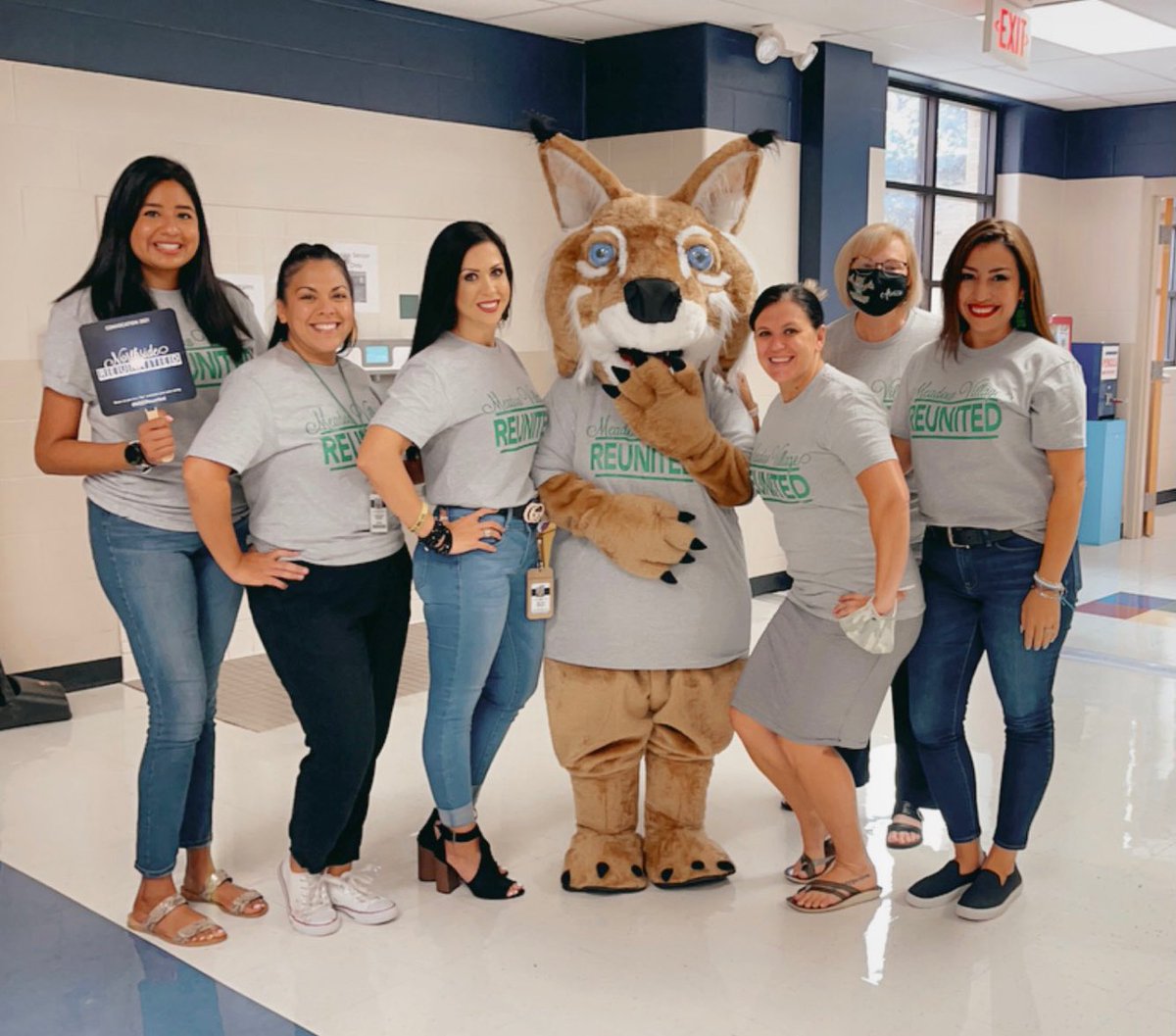 JDeLosSantosAP's tweet photo. “Reunited and it feels so good!” #MVEReunited #NISDReunited @eDeLeon_Garcia @DennessArvizu @ChristinaUTSA @MelinaG_Math @MVESWrites https://t.co/WrufUdURv6