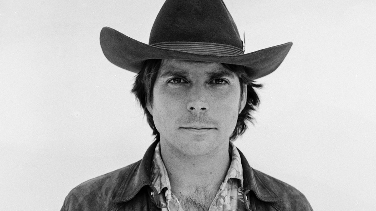 PopMatters's tweet photo. INTERVIEW: We catch up with old soul @LukasNelson to get his savvy thoughts on songwriting, surviving 2020, and blazing his own trail.

Lukas Nelson &amp; Promise of the Real's new LP A FEW STARS APART is out now.

https://t.co/4Bs5D0MXGp https://t.co/dUYc9rtExh