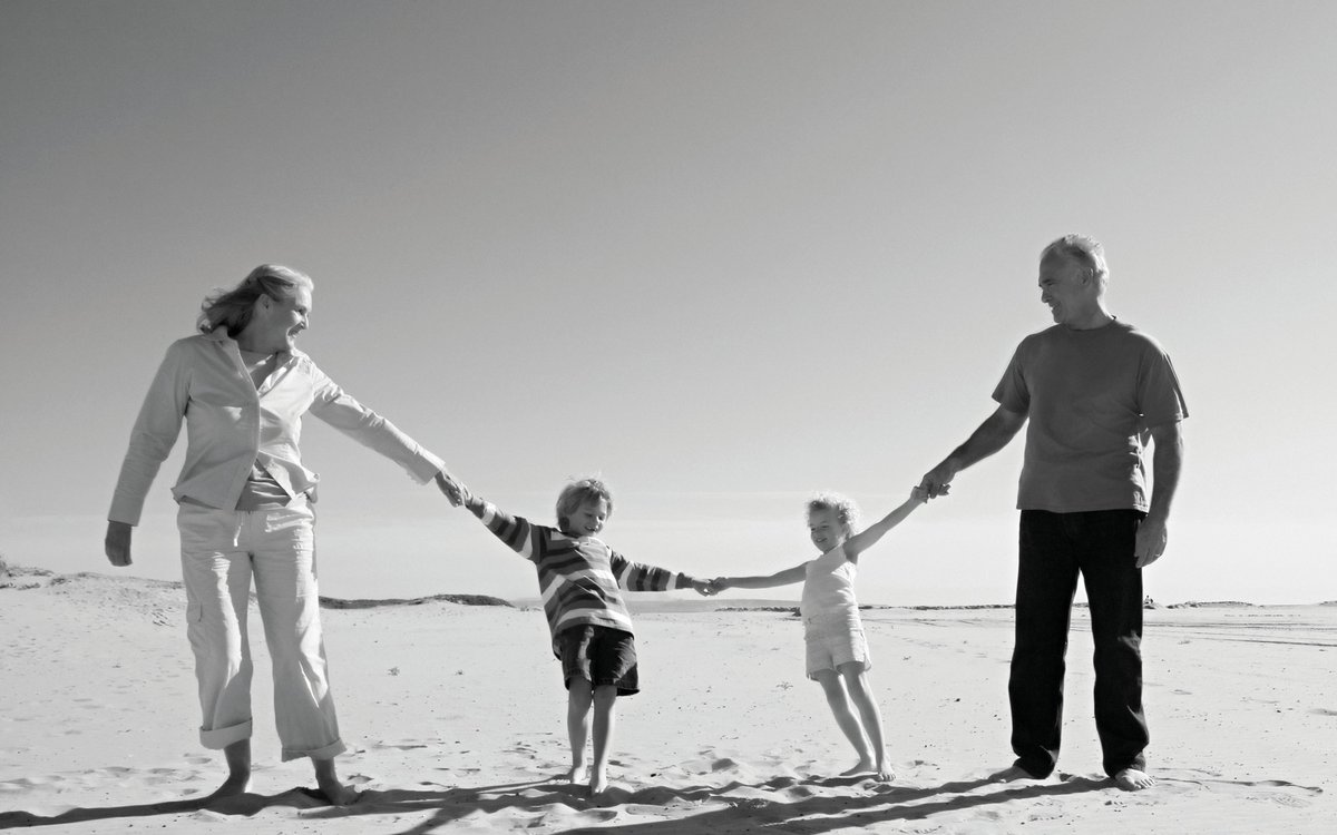 A recent Upper Tribunal case has put a major question mark over HMRC’s approach to collecting tax on child benefit. Could you be affected? #childbenefit #HMRC #HICBC #UpperTribunal client.sandringham.co.uk/2021/08/17/hmr…