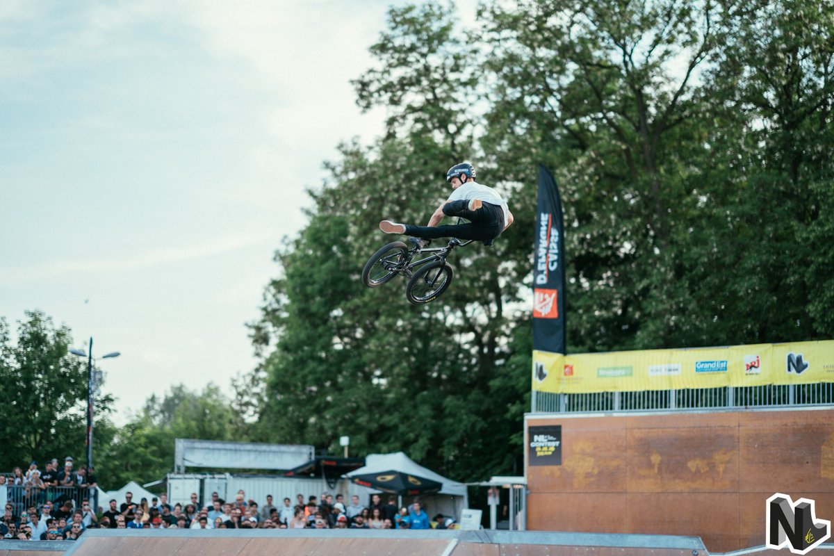 THE place TO BE ce weekend, c’est le <a href="/nlcontest/">NL Contest</a> 2021 by <a href="/Caisse_Epargne/">Caisse d'Epargne</a> ! 

Rejoignez-nous sur notre stand au village des partenaires pour gagner des cadeaux, tester notre photomaton et notre animation 100% basket 🏀📸

#Festival #NLContest2021 #VousEtreUtile