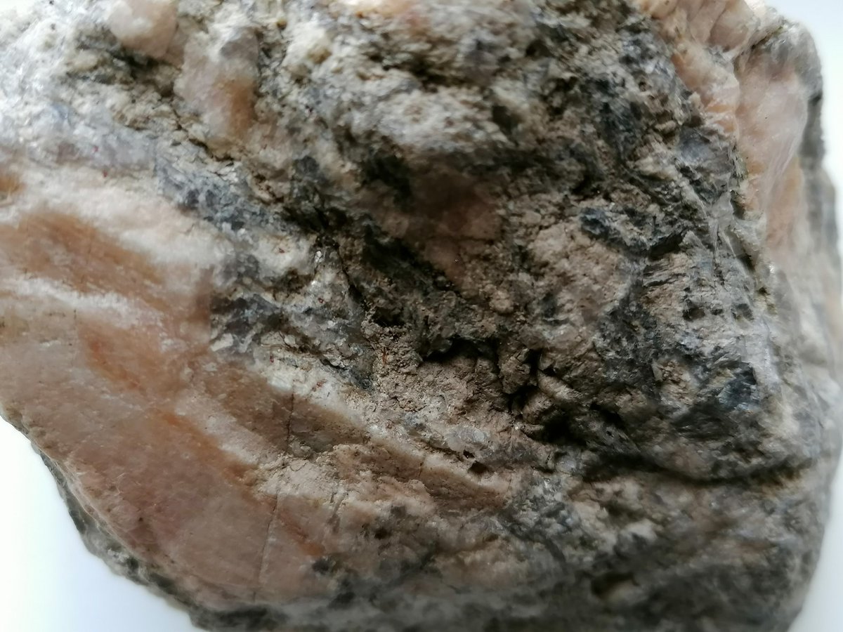 Marcusiform's tweet photo. #HolidayGeology, can you guess where I went? https://t.co/DhbqSyD5pL