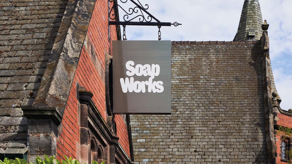 Check out this brilliant video all about our interactive exhibition SoapWorks! Come and enjoy learning about the science of soap and its life-saving properties. Come and join us in our soap bubble every Wed - Sun, 10am-5pm. youtu.be/sx3Pb2fEmJE #BiffaAward #HistoryMakers