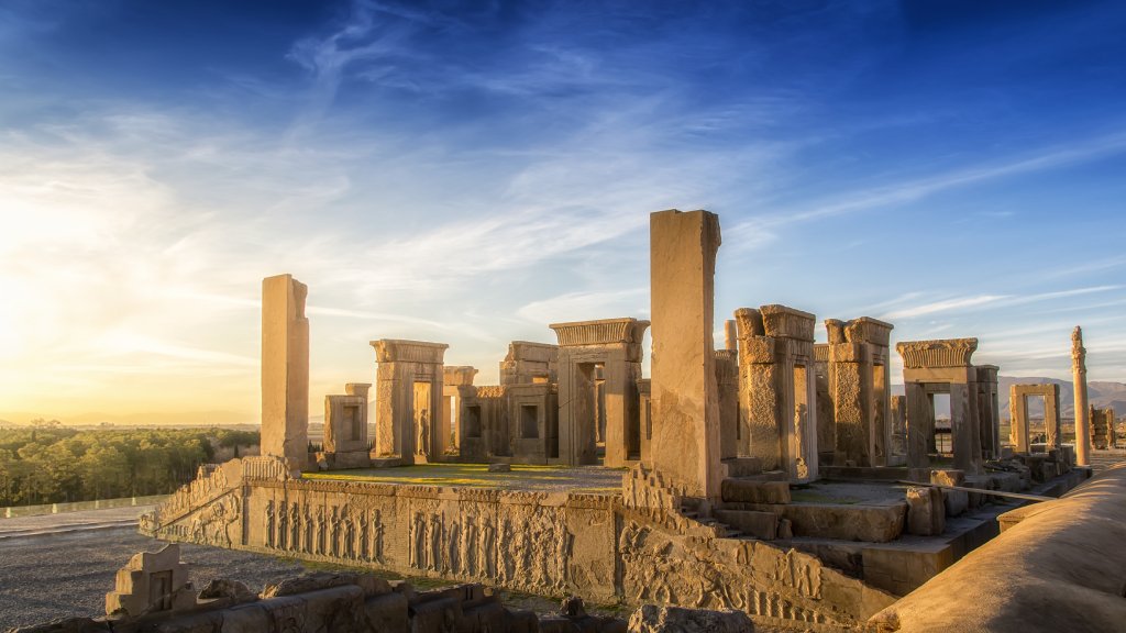 morteza_yousefy's tweet photo. I just listed “Persepolis II” for sale on @withFND! 🌐

https://t.co/1zDbnYphz9 

#Persepolise #photography #nft #nftart #nftartist #nftcollector  #nftcollectors  #FoundationNFT  #nftfriends  #irannfts  #foundation #foundationapp #nftphotography #NFTphotographers #mortezayousefi https://t.co/xbA4H39inb