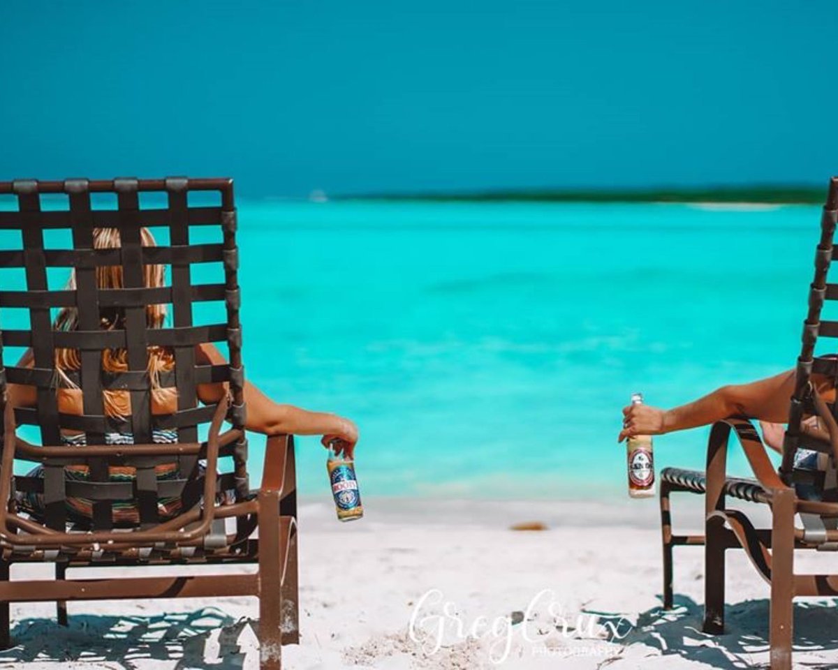 TheExumaDream's tweet photo. Keepin' busy on da beach π΄π¦
πΈ: @gcrux.photography
#ParadisePostcards ππ§πΈ
#exumadream #exuma #bahamas #exumablue #theexumafilter #livethelifeyoulove #adventure #comevisitagain #thatexumakindoffeeling #myoutislands #paradise #traveltips #exumacays #vacationgoals #visit ... https://t.co/jatxecDvJA