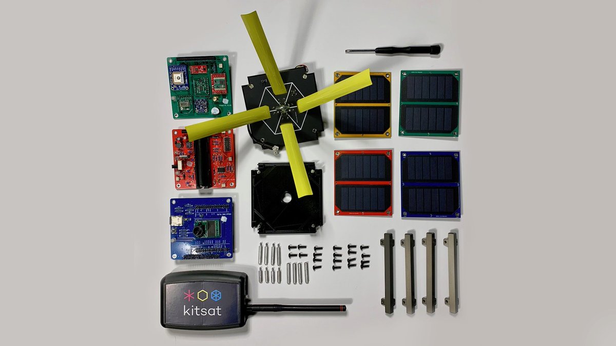 giammaiot2's tweet photo. #KitSat #Ground #Station #Software https://t.co/2bj9lfBx6o Kitsat is a fully functional one unit #CubeSat, specifically made for educational use with earthly components, which make the purchase price affordable #SoftwareDefinedRadio #Satellite #Space #GroundStation #EarthStation https://t.co/fzdACLVPPZ