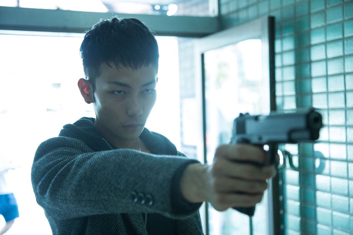BLUPDATE2020's tweet photo. Japanese Film, #DoubleMints #ダブルミンツ is coming out worldwide tomorrow, August 18 on @GagaOOLala

Two men with the same name... linked together their whole life. 

👉 Official Link: https://t.co/HMw2TzqhHm https://t.co/YrsIJ1ERDd