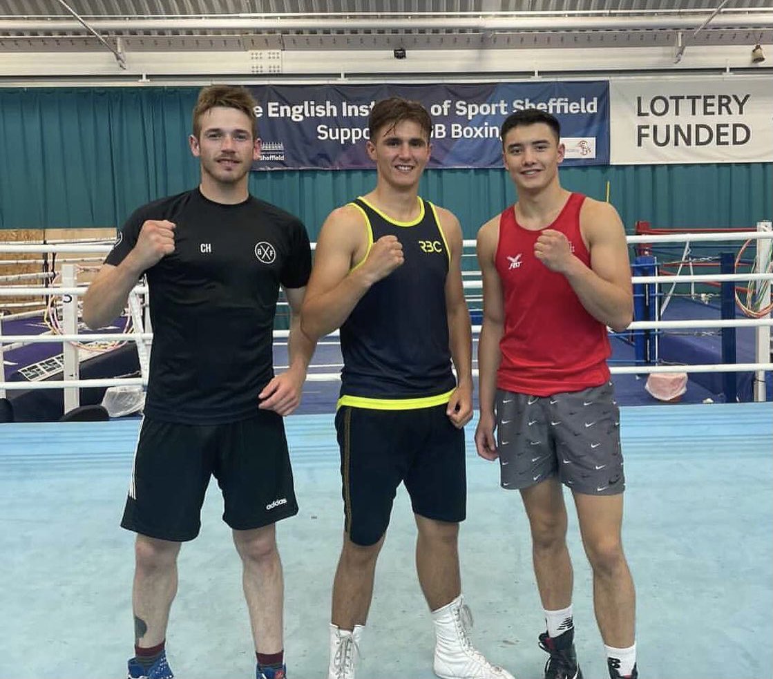 travellerboxer1's tweet photo. Multi National ,European and Box Cup champion Jimmy Dean Wood out in Sheffield training for the Europeans👊#boxinggoals🥊 #believeandachieve https://t.co/NRmom3LYgk