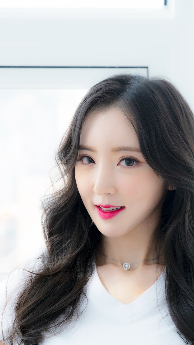 EntMajesty's tweet photo. #데뷔 #신예지 #탄탄탄
오랫동안 준비해온 인 트로트 가수 신예지 양의 데뷔앨범 '탄탄탄'이 발매되었습니다.
앞으로 탄탄대로를 걸을 수 있게 많은 응원부탁드려요~!

[노래듣기]
멜론 : https://t.co/bwBtM9DnS0
유튜브 : https://t.co/tkpDr7d9fZ https://t.co/Vr9P0HILK6