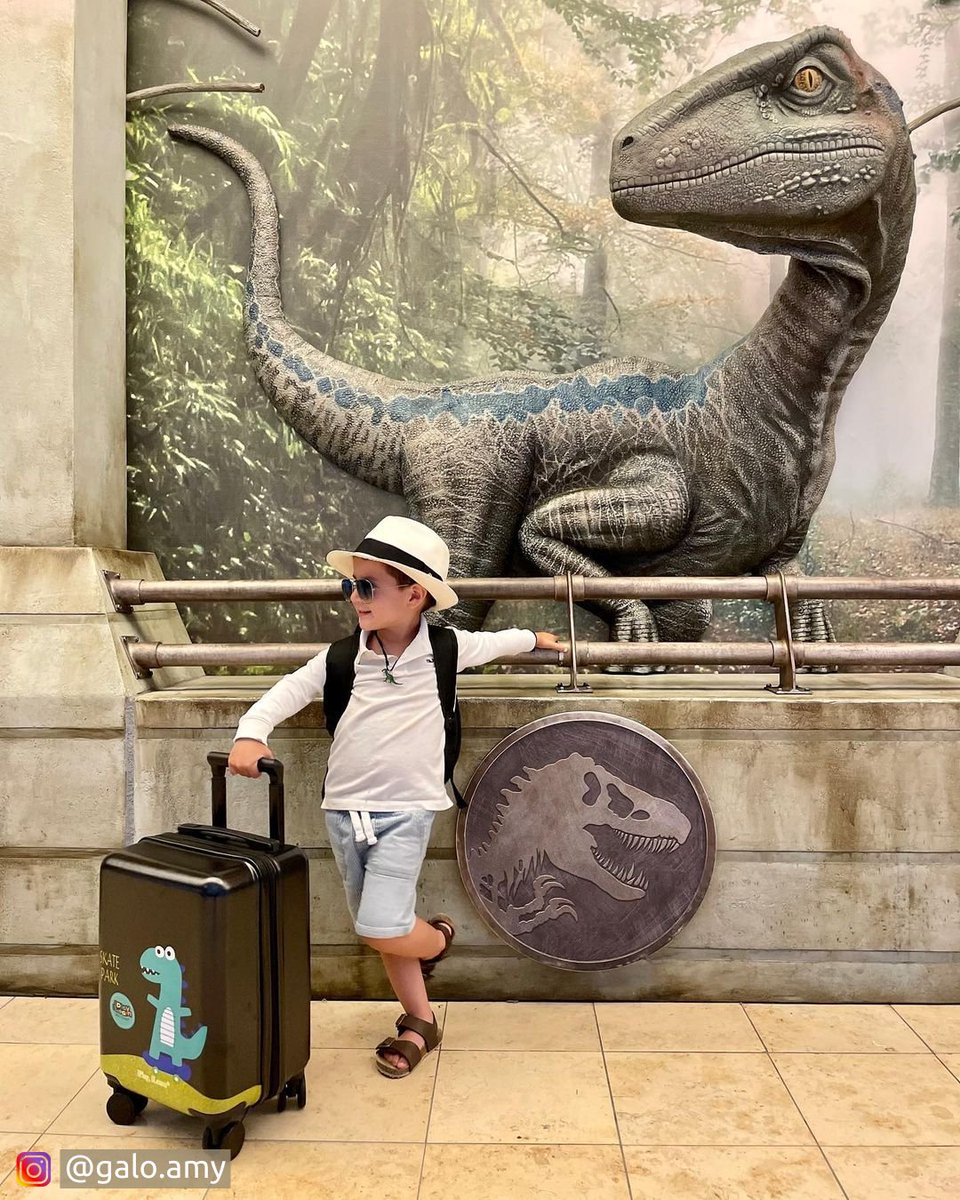 Vacation, uh… finds a way. 🦖🧳 #TravelTuesday