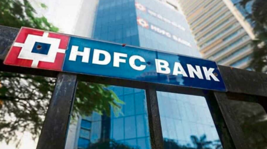 RBI allows HDFC Bank to issue new credit cards: Report

livemint.com/industry/banki…