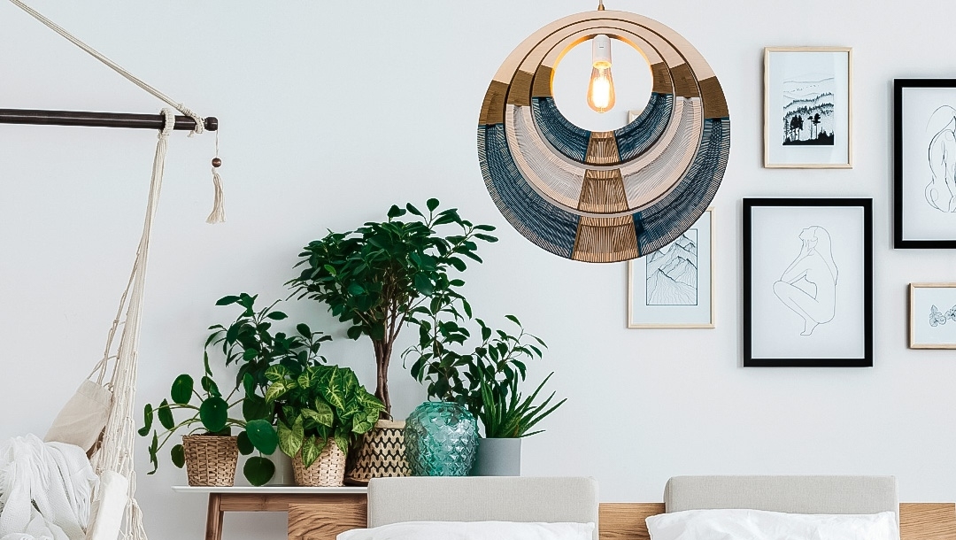 What would your bedroom design look like if you had the opportunity to redecorate it TOMORROW?! We’re loving this boho chic vibe with the Woven Pendant Lighting in Cobalt.l8r.it/zV7g #oaklandinteriordesign #newyorkinteriordesign #houstoninteriordesign #54kiboinspo