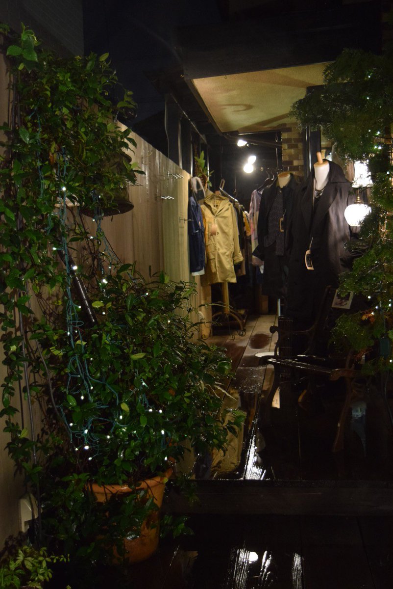 thepark1959's tweet photo. #nishiogikubo
#thepark
#夜景
#雨早く止んで欲しいな
#お疲れ様でした
#また明日頑張りましょう
#originalbrand
#GodeM
#ミリタリー
#ビンテージ
#ワーク
#男前
#経年変化
#大人の為の
#カッコ良い服
#秋物入荷 https://t.co/xEZYC1xKMz