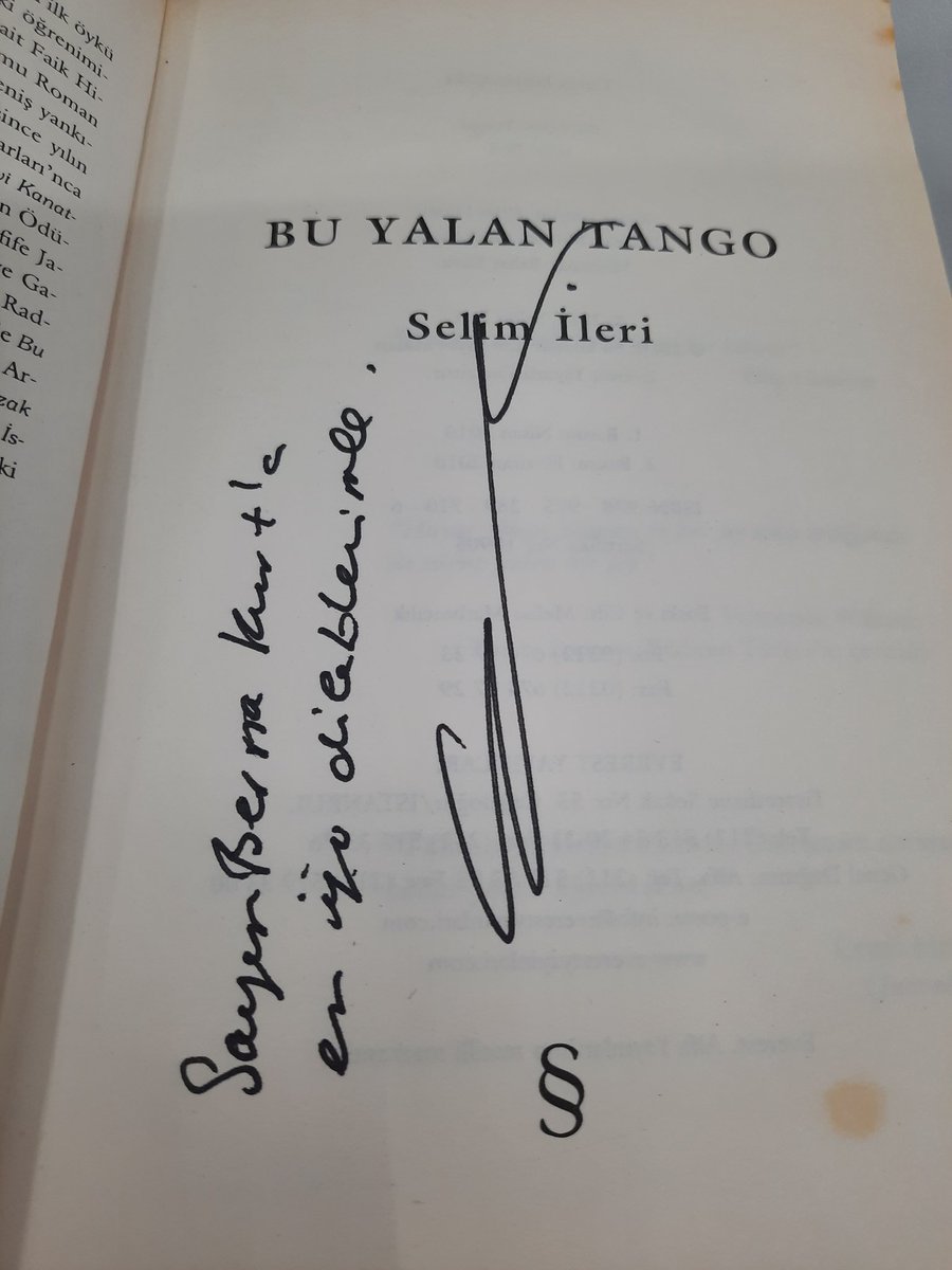 İkinci el kitap almanın en güzel yanı içinde olan notlar ve imzalar