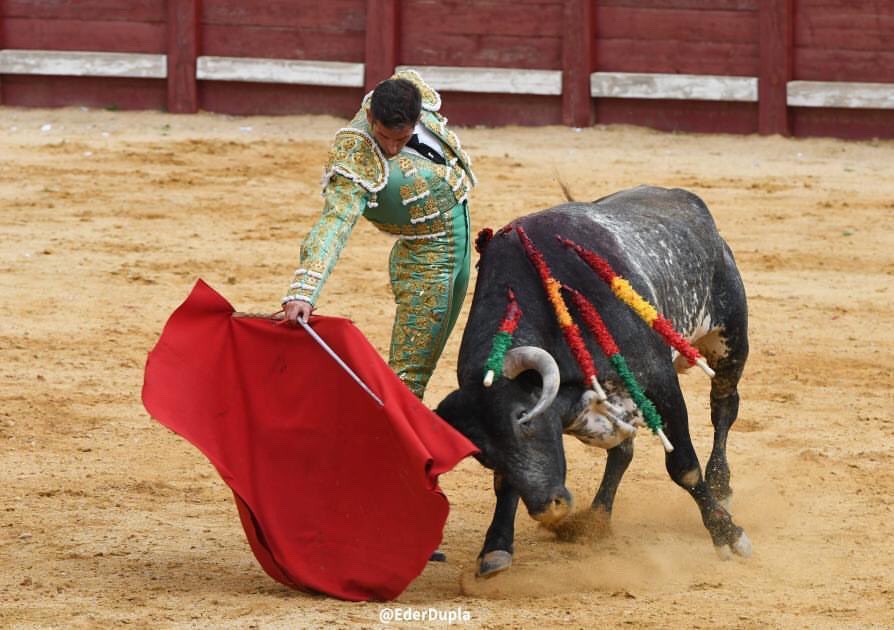 Serafín Marín tweet media