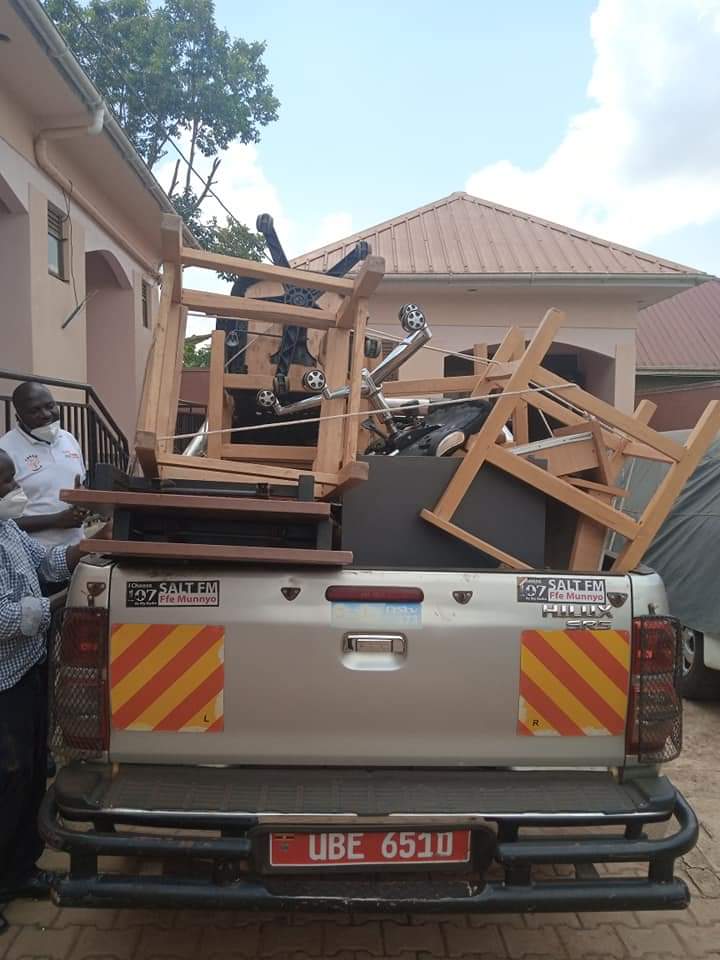 Youth Equality Centre (@yecuganda) on Twitter photo We are thrilled to receive a consignment of assorted furniture donated to Youth Equality Center - YEC from the <a href="/CSBAGUGANDA/">CSBAG (csbag.org)</a> We are thrilled to receive a consignment of assorted furniture donated to Youth Equality Center - YEC from the <a href="/CSBAGUGANDA/">CSBAG (csbag.org)</a>