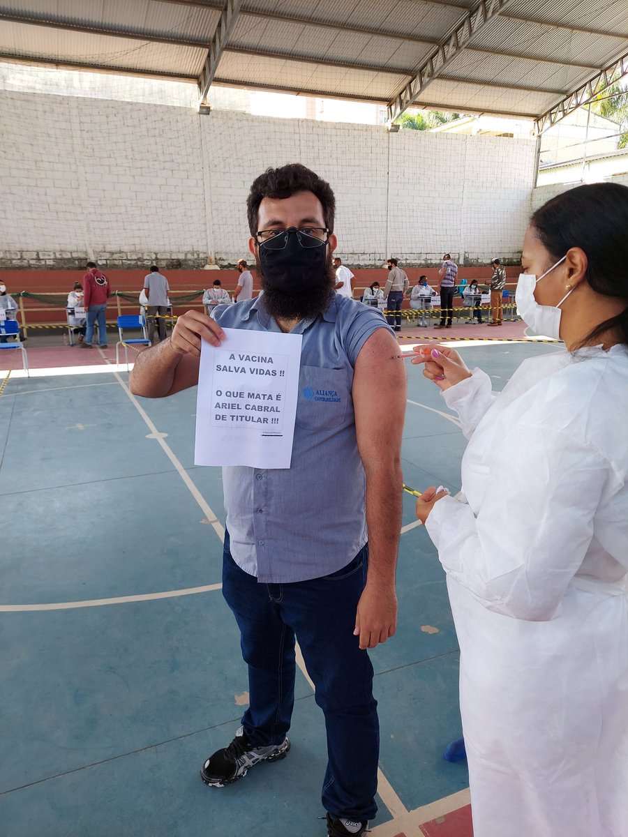 EhoWally's tweet photo. Tem mais jogador pra por na lista mas o papel é pequeno kkkkkkkk https://t.co/oETE5at5Ii