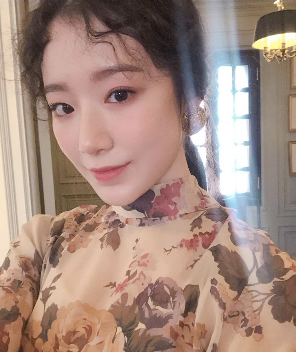 Sooshuthink's tweet photo. #SHUHUA #GIDLEIS6 https://t.co/wuiwwjyLjS