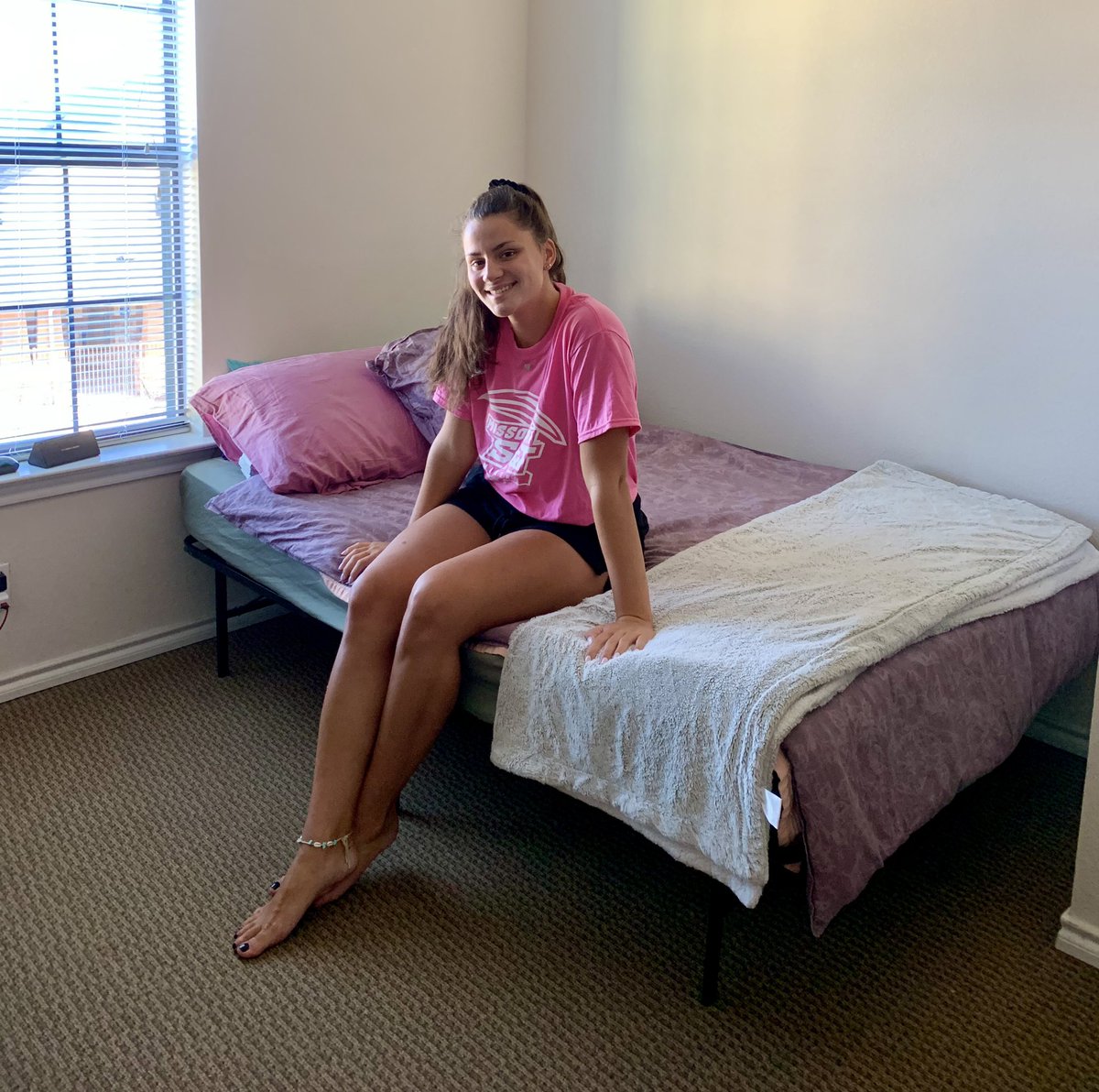 We are excited to have our newcomers on campus! 
Give them a follow! <a href="/AgersAllyse/">Allyse Agers</a> <a href="/AddysonKent/">addyson kent</a> <a href="/ChorusDavis2021/">Chorus Davis</a> <a href="/MachadoLilliana/">Lilli Machado</a> <a href="/_whitneyrush/">Whitney Rush</a> <a href="/klroberts02/">Katelynne Roberts</a> <a href="/kaatarinaz/">Katarina Zagorac</a> 

#GoalMine #KeepDigging
