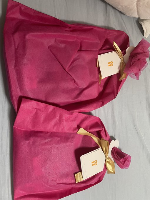 Amazonの欲しいものリストから プレゼントが届きました🎁💕  さまんささんから頂きました&hearts;️  ありがとうございます！！  これから元気に！自分らしくがんばります(⑅&bull;ᴗ&bull;⑅)◜..&deg;♡ https://t<a href="/tag/fantia"class="tags"><span>#fantia</span></a><a href="/tag/%E3%83%95%E3%82%A1%E3%83%B3%E3%83%86%E3%82%A3%E3%82%A2"class="tags"><span>#ファンティア</span></a>