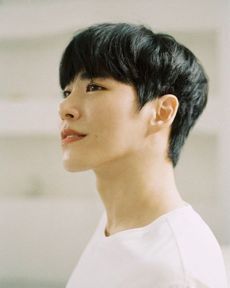 StarUDOHA's tweet photo. 210817 박도하 Instagram
슬슬 풀어볼까아 😌
https://t.co/NhDSU8I32s
#박도하 #Parkdoha #DearMySide https://t.co/FJnBEKC6ry