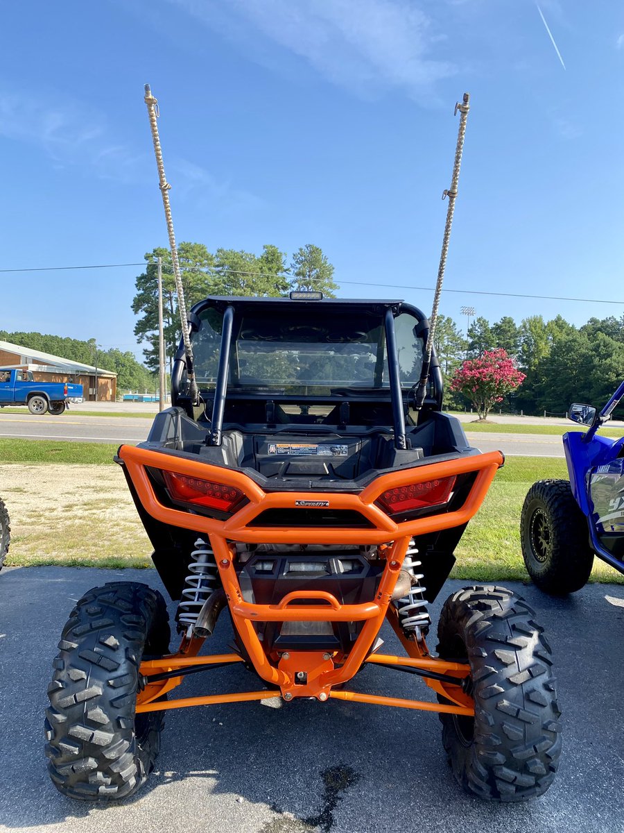 BrewerCyclesInc's tweet photo. A 2018 Polaris RZR XP Turbo EPS Ghost Gray! Serviced and ready to go!Accessories include; front and rear bumper, whip lights, windshield, top audio, LED lightbar, and door inserts!
♠️
(252) 492-8553
#brewercycles #weareworththedrive #hendersonnc #northcarolina #polaris #rzr https://t.co/J0vAJ6Bd0Q