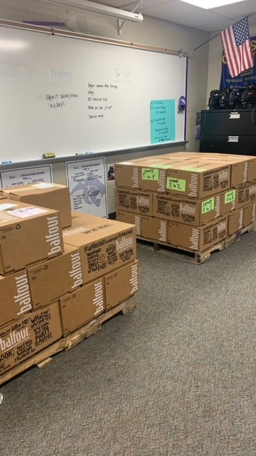 AthlonYearbook's tweet photo. 2021 Yearbooks ARE IN!!!! Distribution details will be announced tomorrow (Thursday). https://t.co/IMyDhv7r39