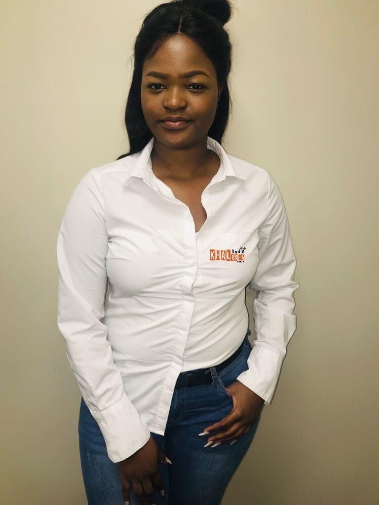 RadioKhaltsha's tweet photo. PR intern, Simamkele Mvumvu,20 year. Her passion lies in the Communication sector as she believes communication is the key to the success of any remarkable business.

Her truism is “Success is not final; failure is not fatal: It is the courage to continue that counts." .—Winston https://t.co/75SgIGKeST