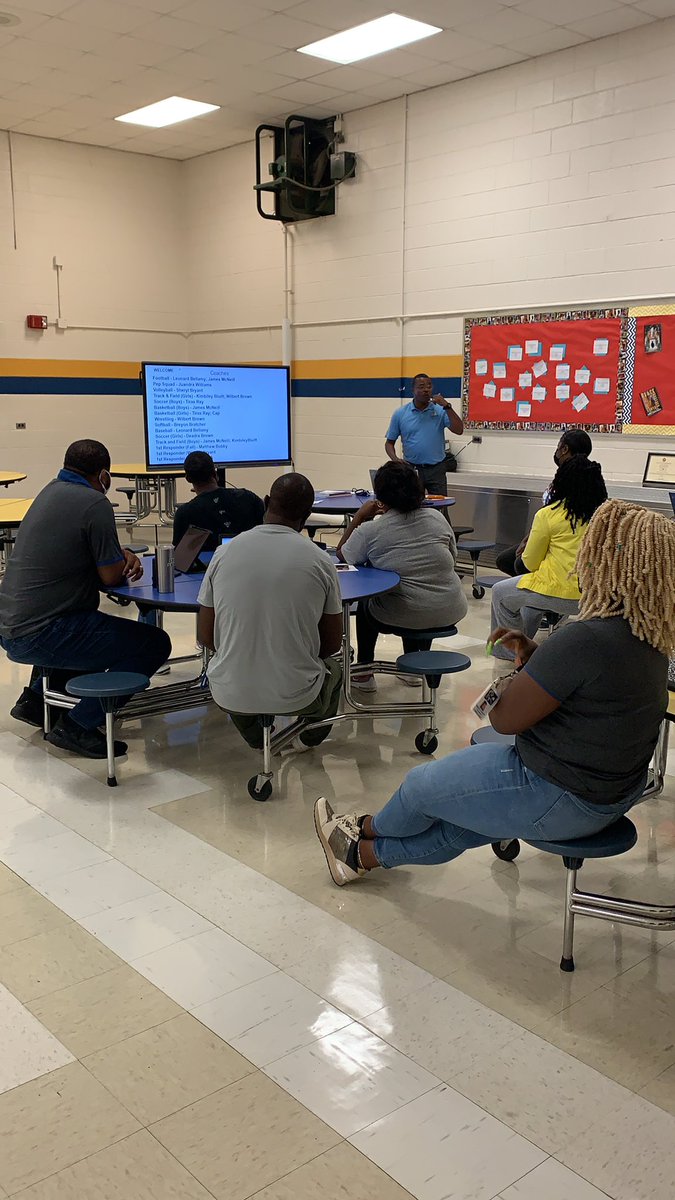 SLMS’s fantastic Athletic Director/AP, @golferswimmer leading our coaches meeting this morning. THANK YOU, SLMS COACHES FOR ALL YOU DO!