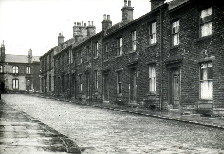 ThermaticHomes's tweet photo. Did you know that the history of #housingassociations dates back to at least 1235?

In our latest blog we take a trip down memory lane &amp; look at the #history of HA's.

Read on: https://t.co/jPHWbAoNK3

#socialhousing #ukhousing https://t.co/G02uTZ8mxc