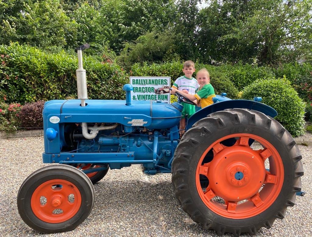 bord_nog's tweet photo. 🚨🚨Reminder only 5 days to go to our Club tractor run - we are looking forward to seeing you all there @ballylandersLG1 @GAABallylanders https://t.co/rWwAjtmjtw