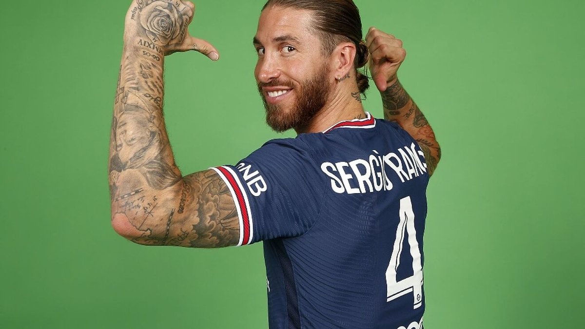 Footballtweet's tweet photo. Sergio Ramos: "I don't care about the Ballon d'Or. If I wanted to win individual trophies, I would have played Tennis." https://t.co/I0vh8ovBvs