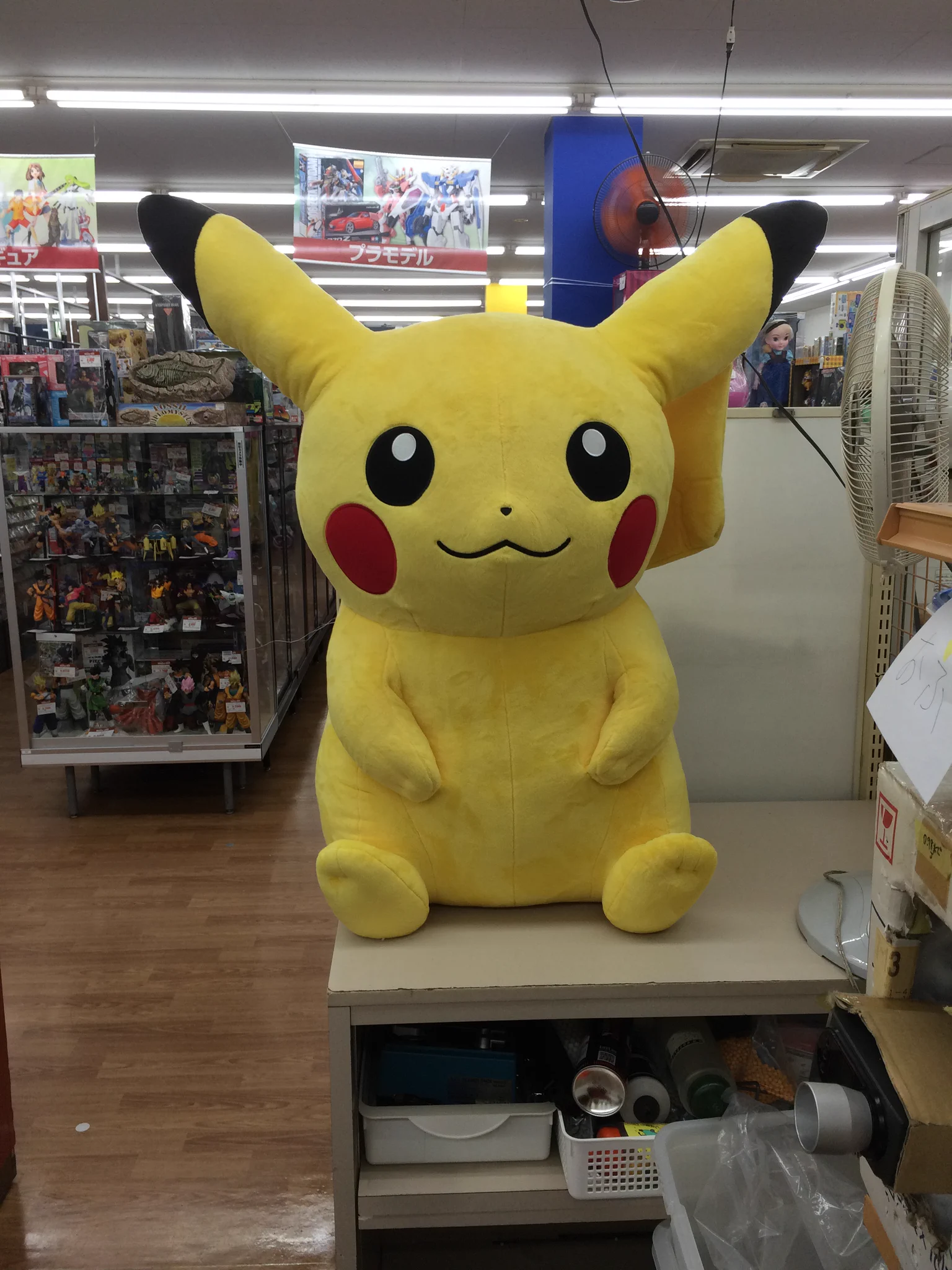 特大ピカチュウ ‼️ 希少‼️ 40インチ 約1m 特大ぬいぐるみ ホビーオフ東大和店【公式】 on X: 