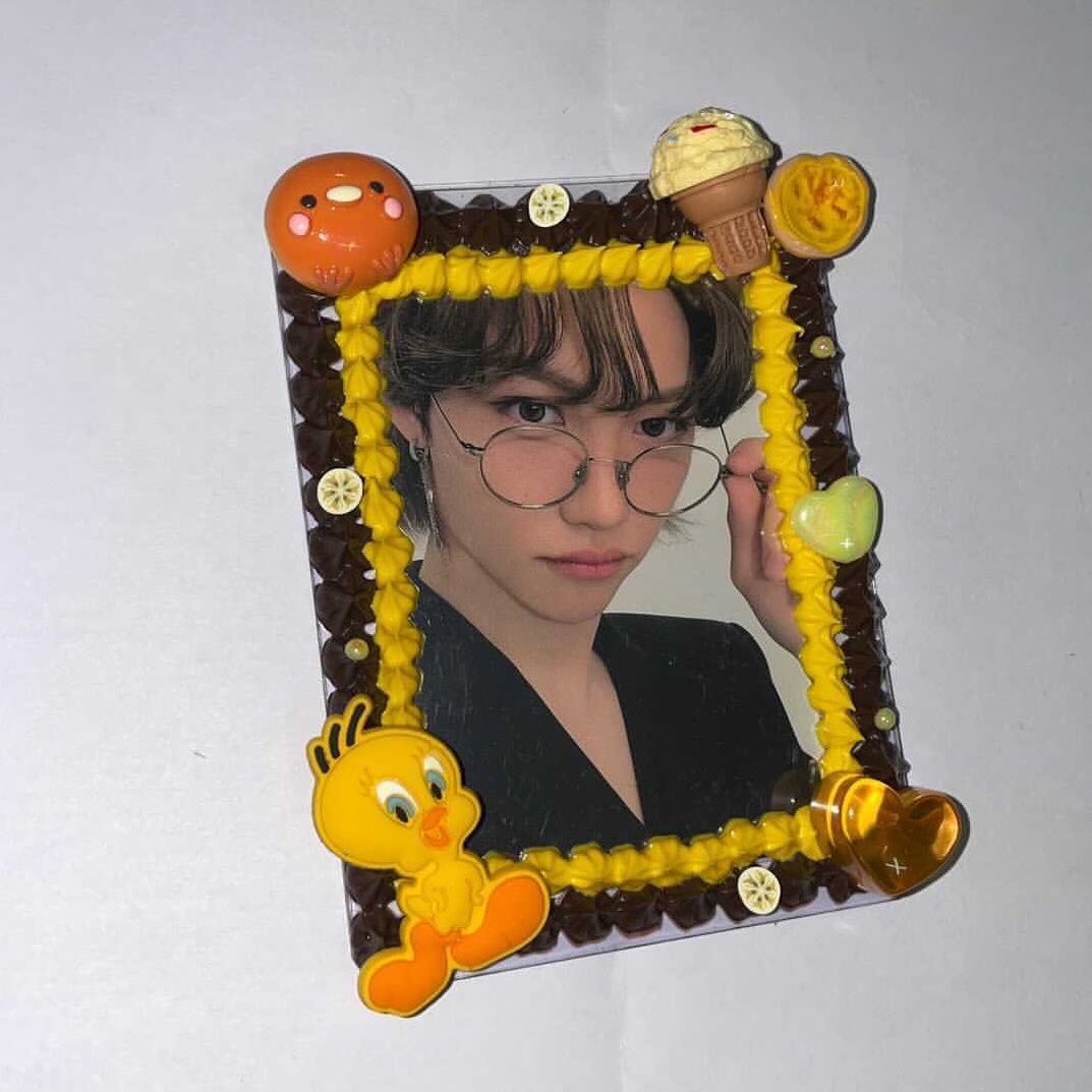NEBFELIX's tweet photo. 용복이 데코덴 완성🐥💛 https://t.co/NromlUWNZv