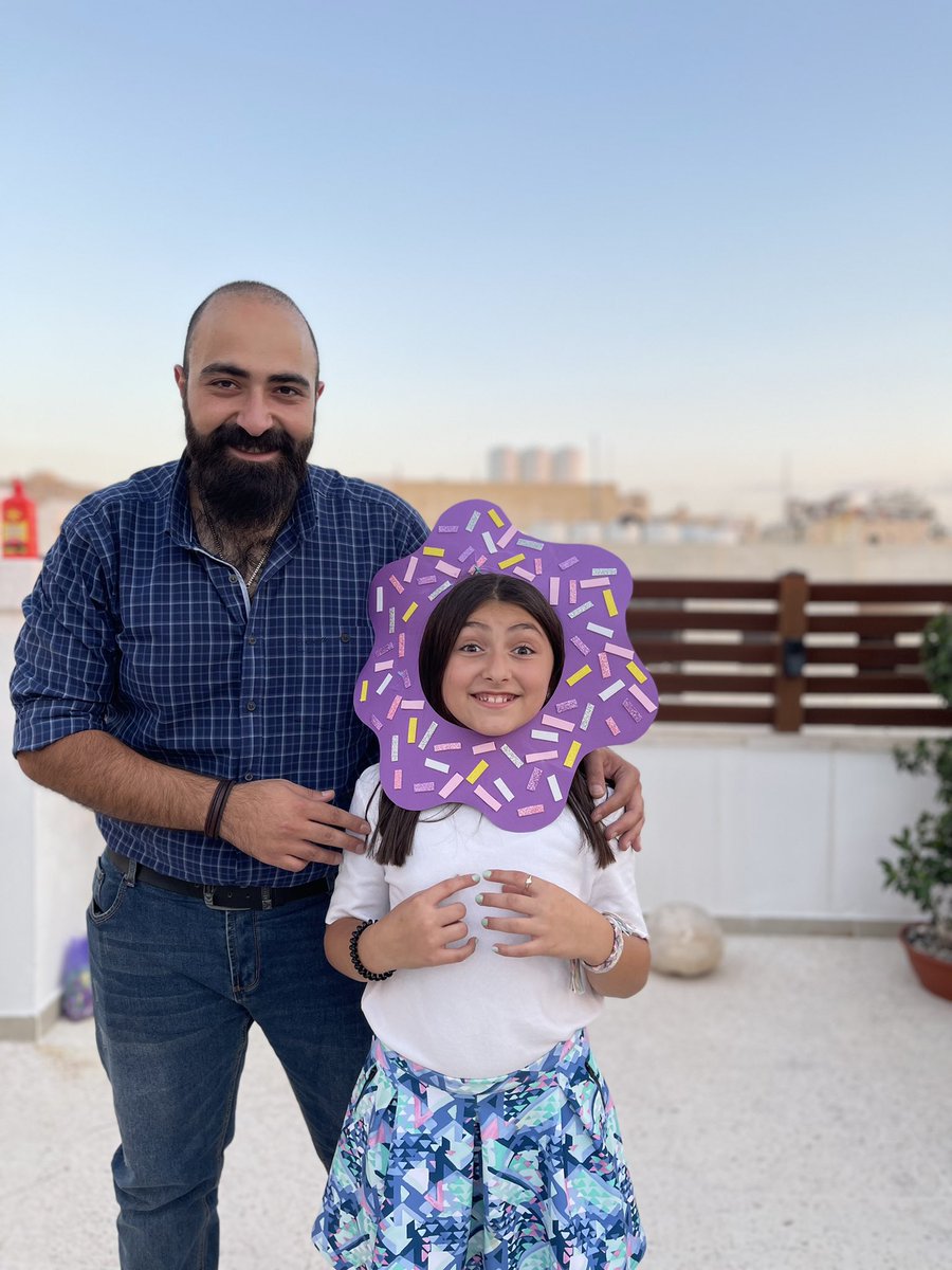 gagish91's tweet photo. سوسو العسل ! سوار حبيبة قلبي صار عمرها ١٠ سنين اول حفيدة بالعيلة و الها ركن بقلبي ❤️ كل سنة و انتي سالمة حبيبة عمو 😘😘 https://t.co/YZwxp4OVDq
