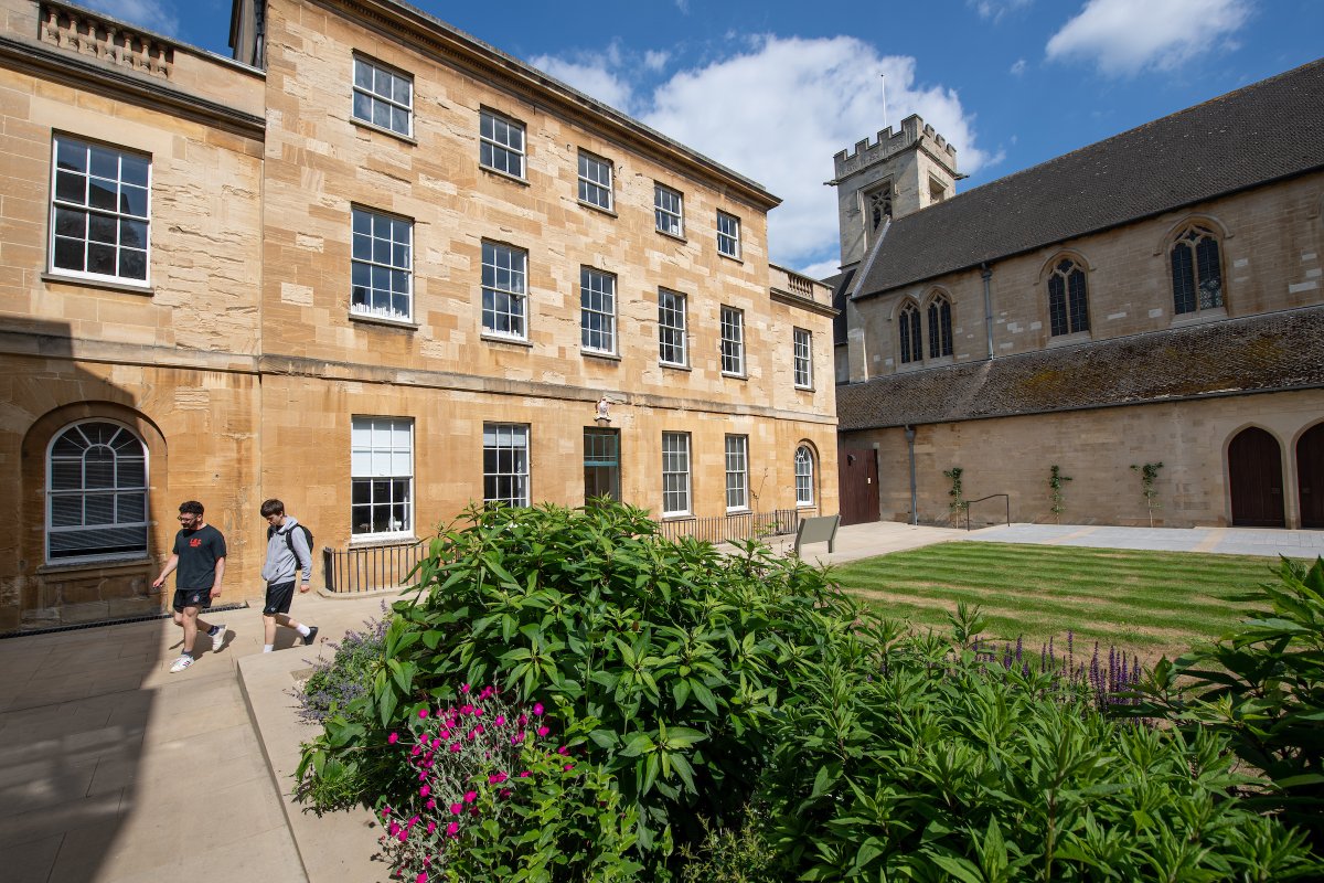 St Peter's College tweet media