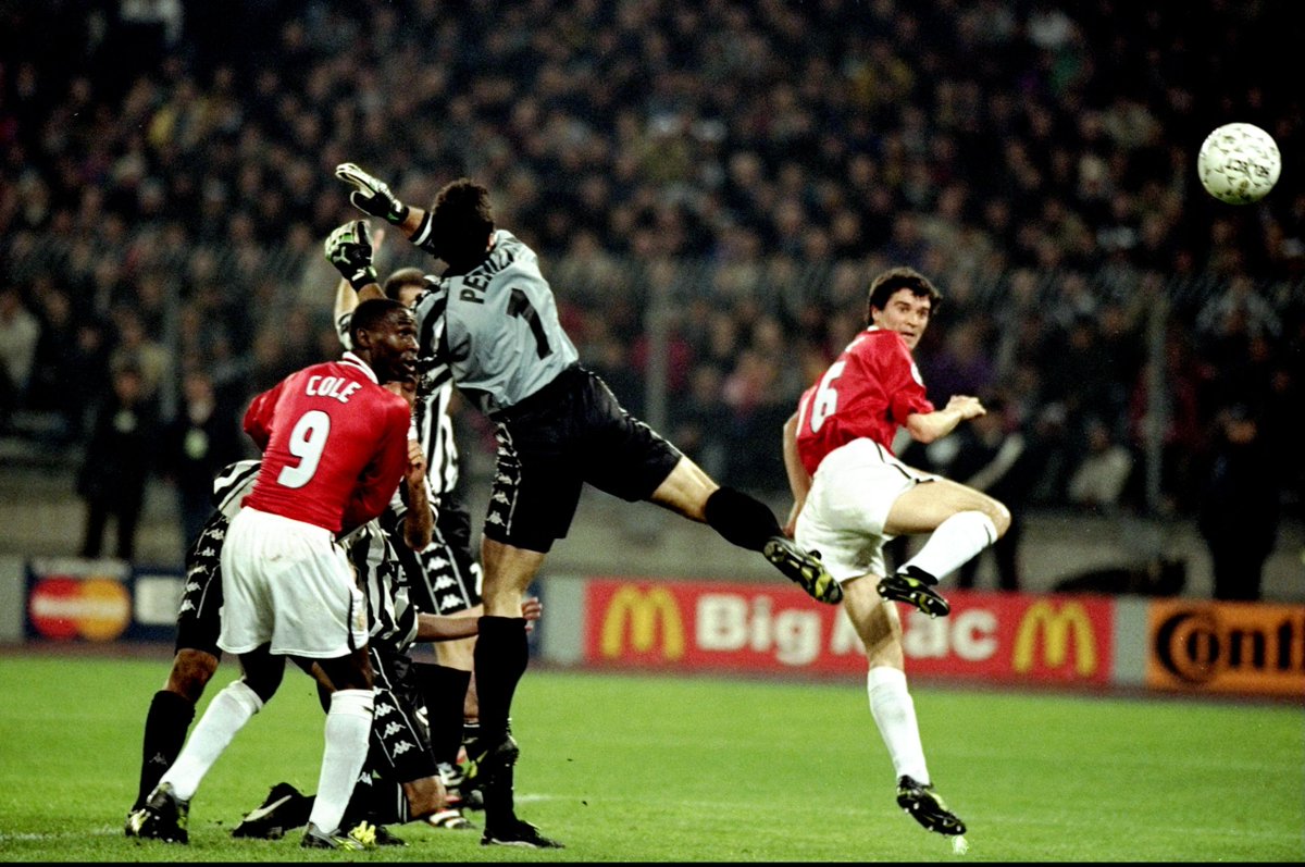 WayneSBarton's tweet photo. The three Roy Keanes - A tribute to the best-ever Premier League midfielder

https://t.co/LVZ4DJQkqh

Shares/discussion appreciated as always #mufc @manutd https://t.co/8xwIEjRp40