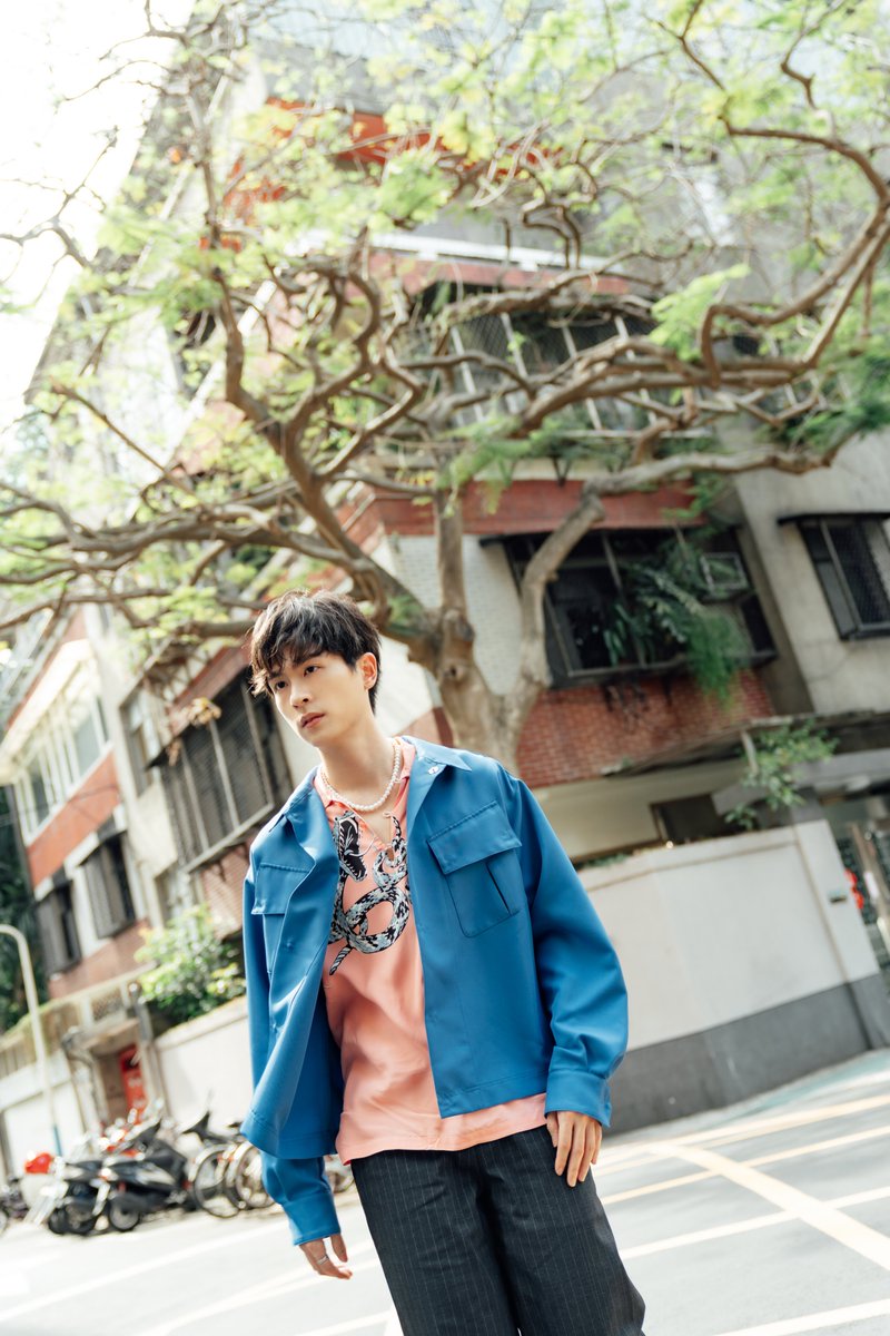 【#Throwback】
[#ChihTianShih] Interview from "Dappei"💕

Thanks
Outfit Beams Taiwan

#石知田 <a href="/chihtian/">chihtian.com</a>
#Dappei