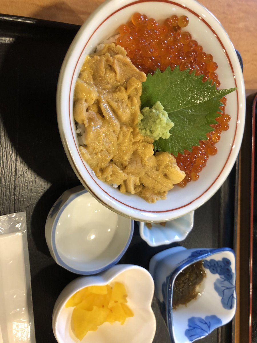 syu7nan's tweet photo. 20万キロ到達しました。
そろそろやばいなぁ色々
あ、今食べたウニも添えときます https://t.co/JTM3nNPa90