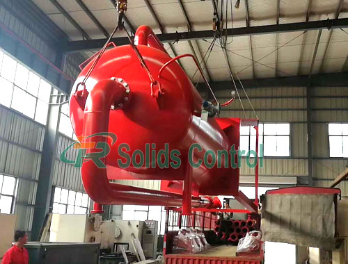 solidcontrolTr's tweet photo. TRZYQ1000 mud gas separator is in truck loading and transported to domestic oilfield site. It's main body diameter is 1000mm with capacity 240m3/h.
#separator #mudgasseparator #liquidgasseparator #poorboydegasser #oilandgas #solidcontrol https://t.co/fS0A2JSChH